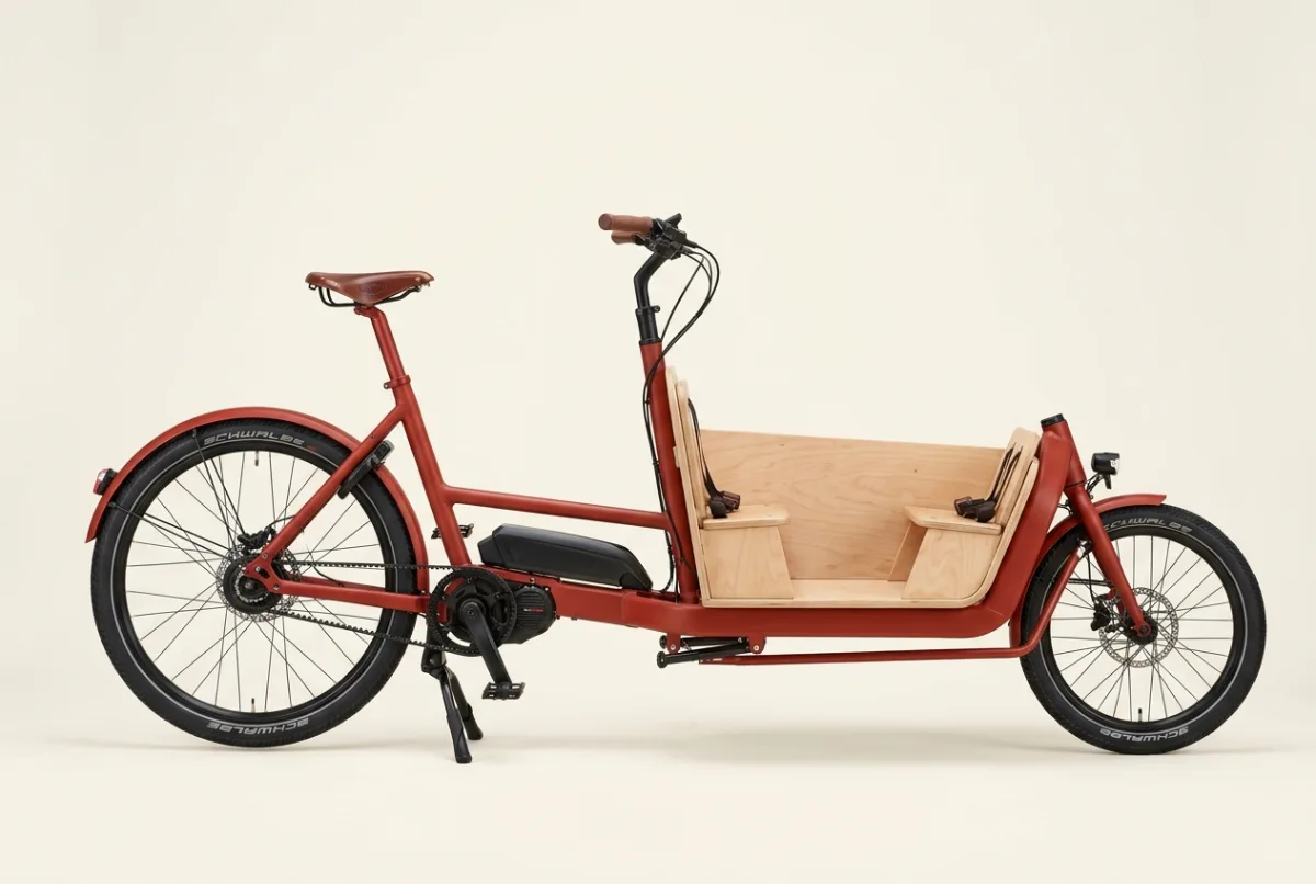 Halden Cargo, oxide red long-john with wooden box and mid-drive motor